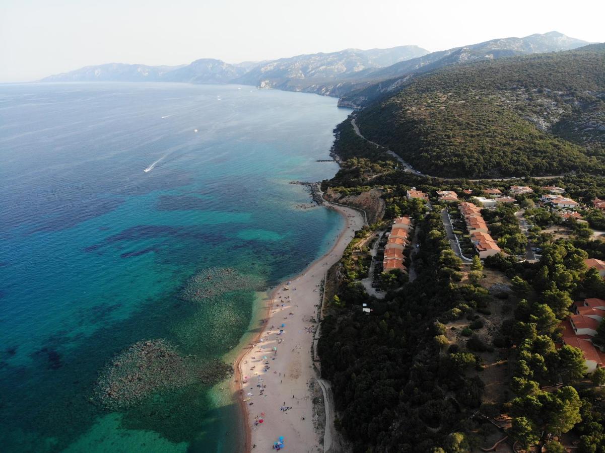 Club Esse Palmasera Cala Gonone Exterior photo