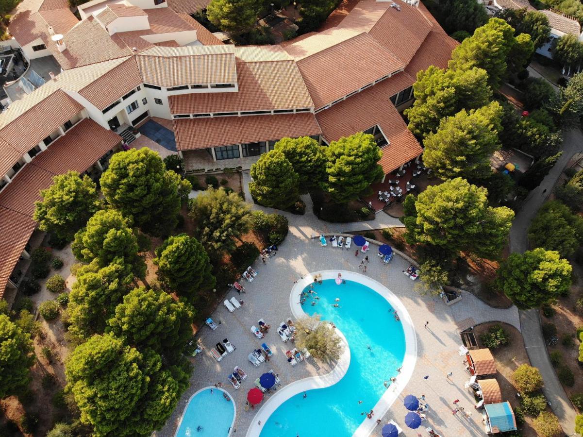 Club Esse Palmasera Cala Gonone Exterior photo