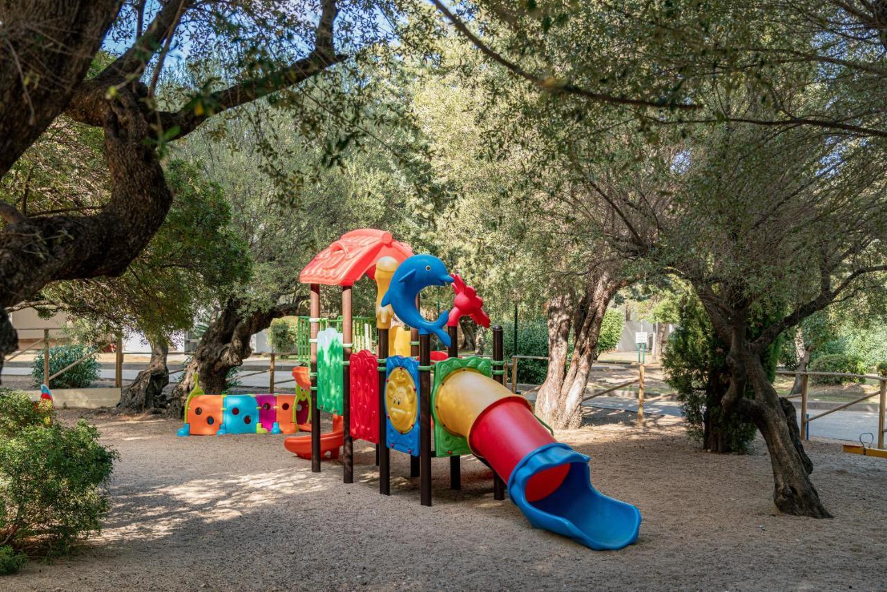 Club Esse Palmasera Cala Gonone Exterior photo