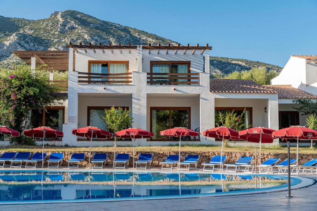 Club Esse Palmasera Cala Gonone Exterior photo